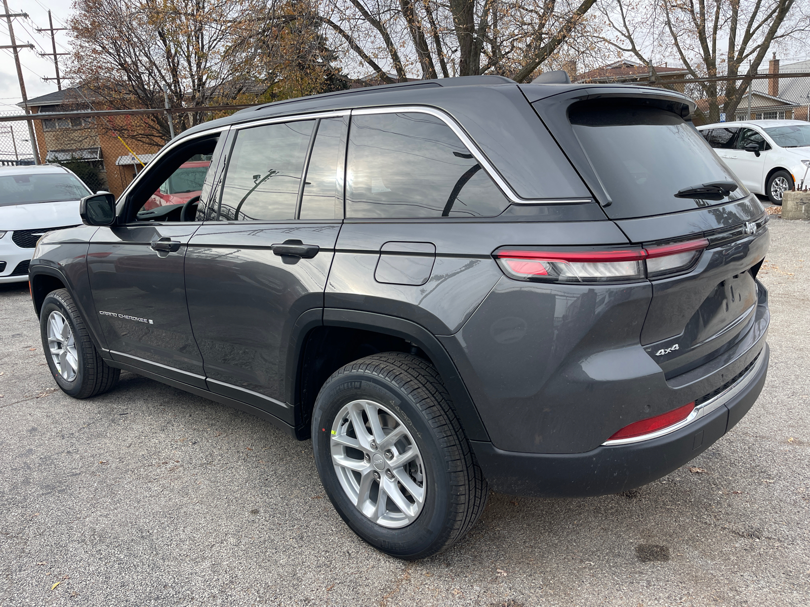 2025 Jeep Grand Cherokee Laredo 4