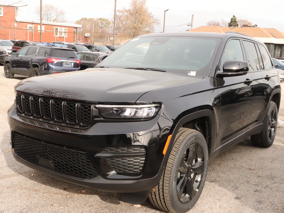 2025 Jeep Grand Cherokee Altitude X 1