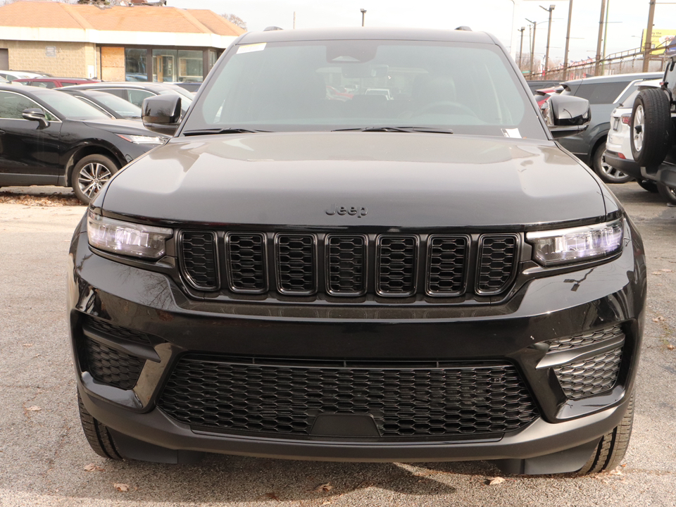 2025 Jeep Grand Cherokee Altitude X 8