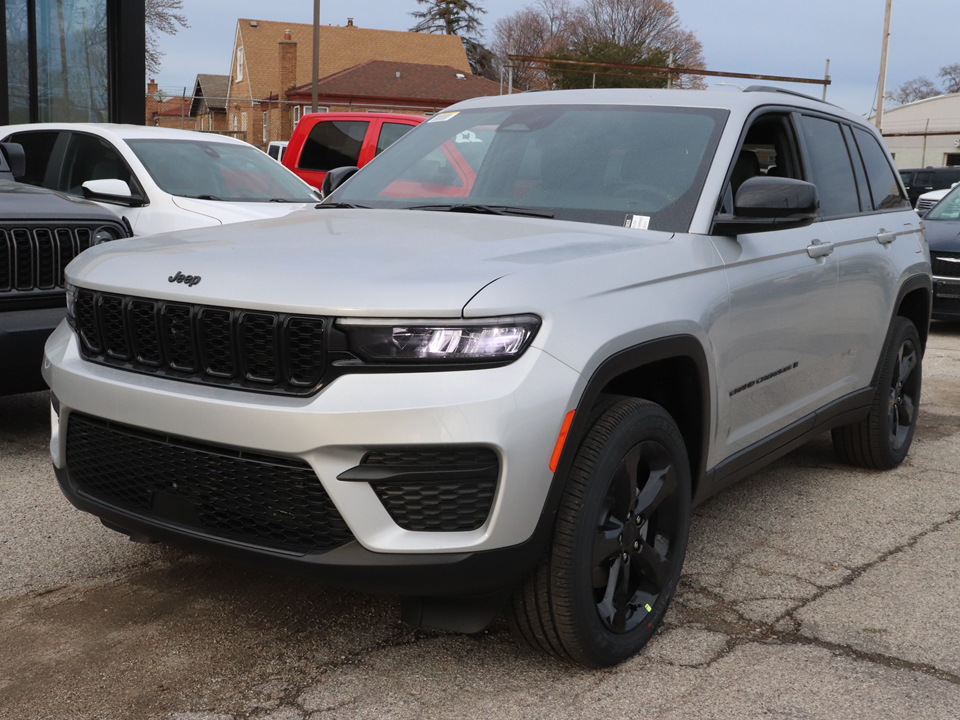 2025 Jeep Grand Cherokee Altitude X 1