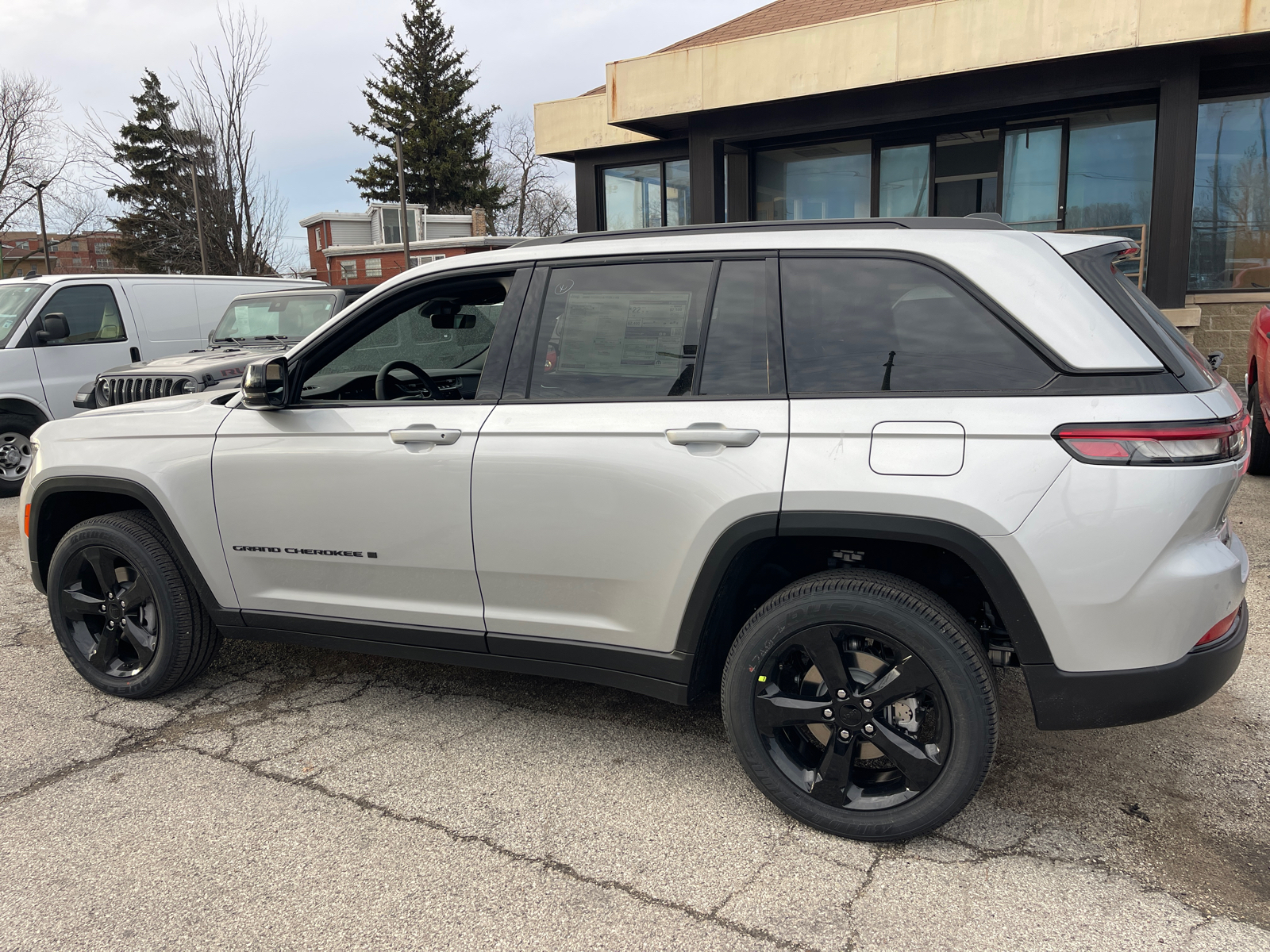 2025 Jeep Grand Cherokee Altitude X 4