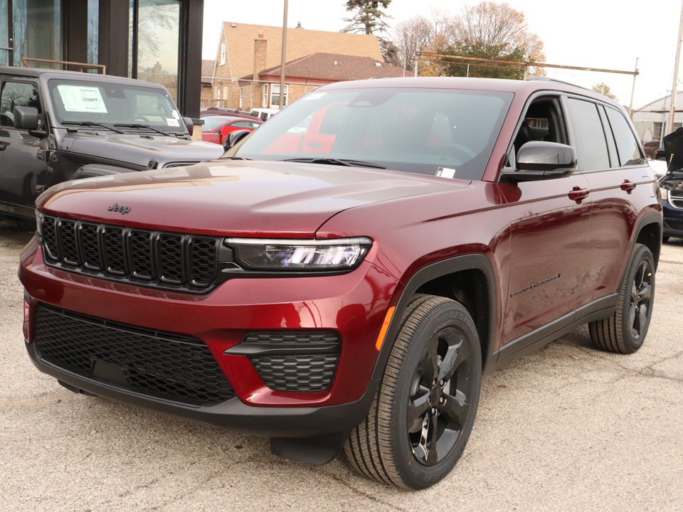 2025 Jeep Grand Cherokee Altitude X 1