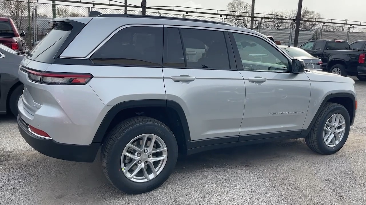 2025 Jeep Grand Cherokee Laredo 6