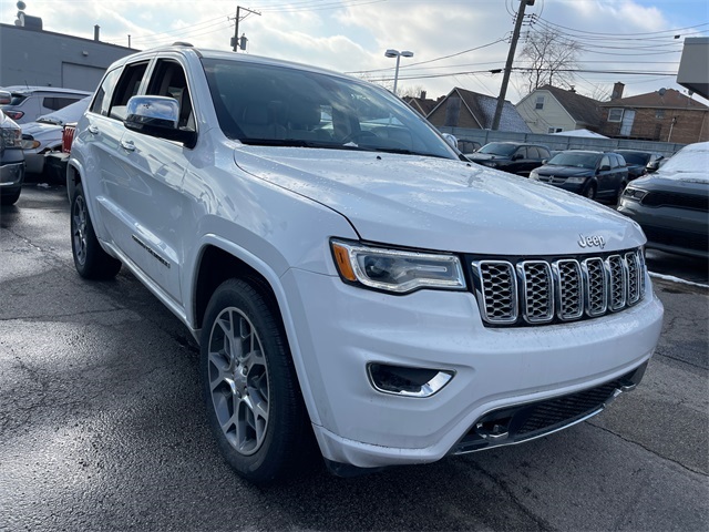 2021 Jeep Grand Cherokee Overland 23