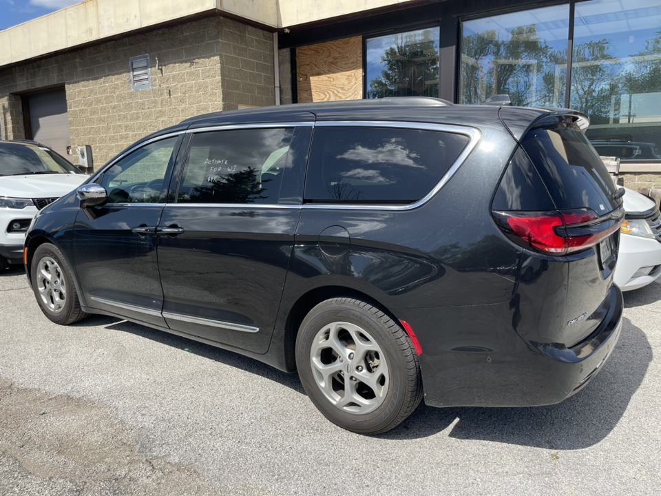 2022 Chrysler Pacifica Limited 20