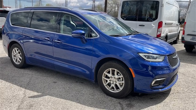 2021 Chrysler Pacifica Touring L 28