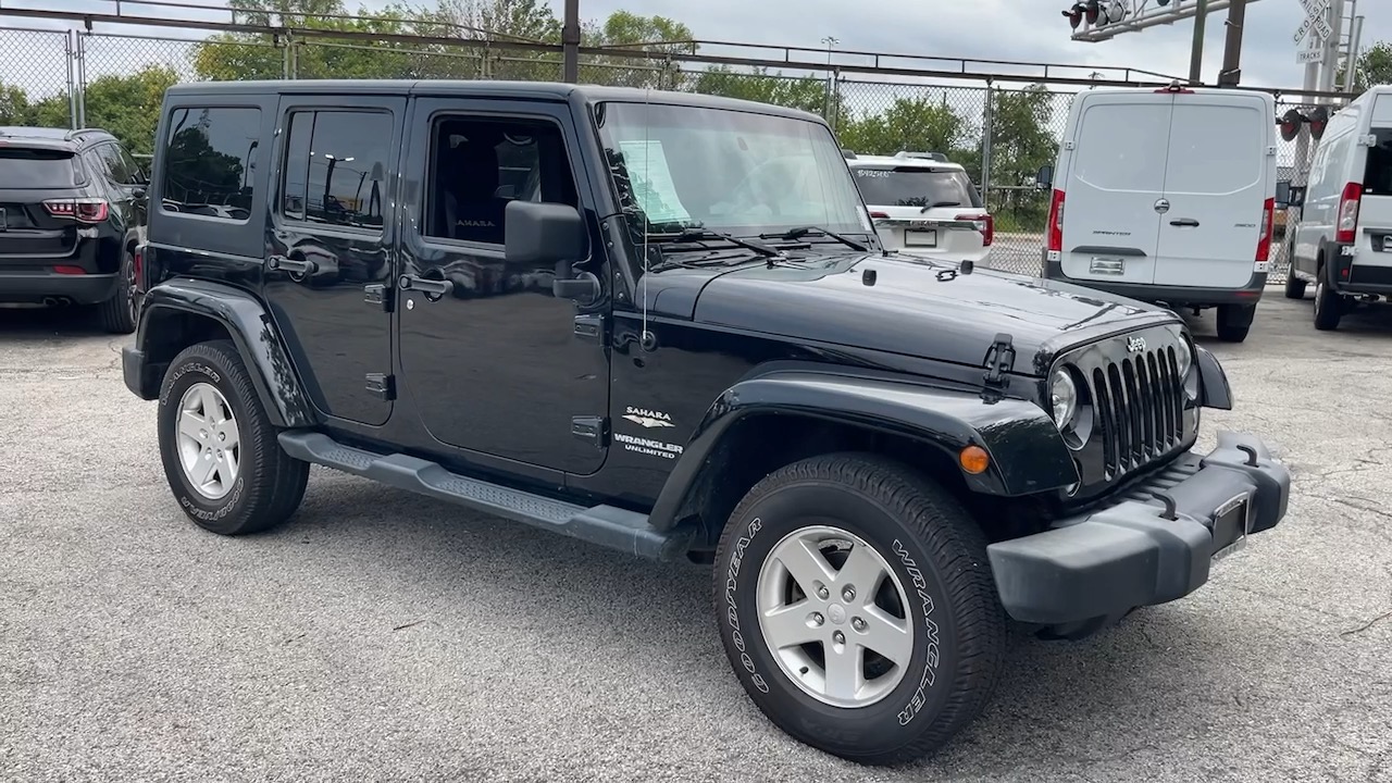 2015 Jeep Wrangler Unlimited Sahara 22