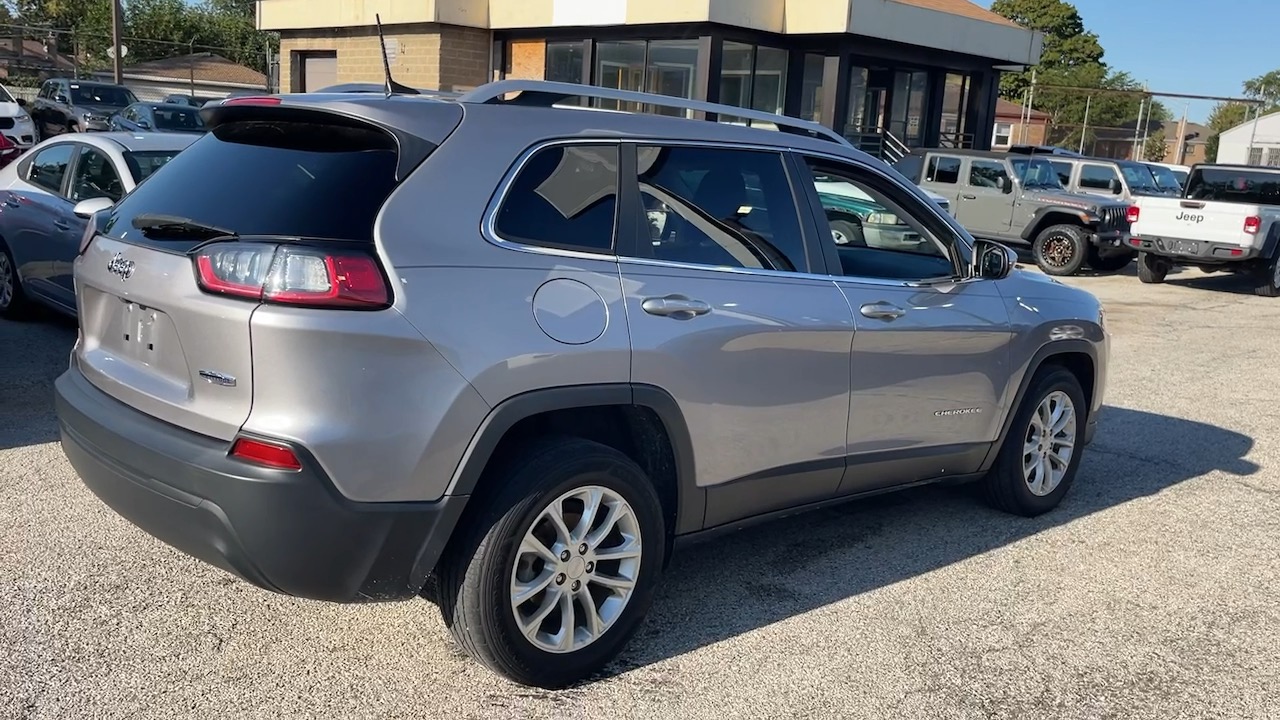 2019 Jeep Cherokee Latitude 23