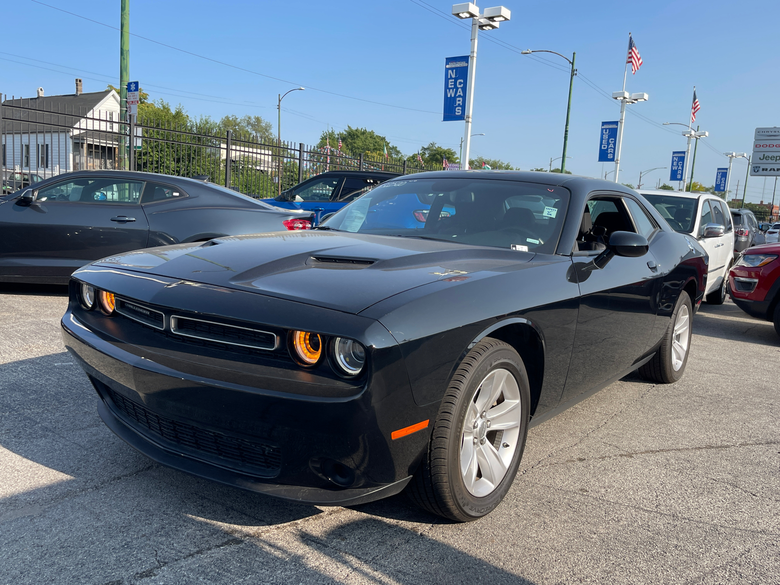 2023 Dodge Challenger SXT 2