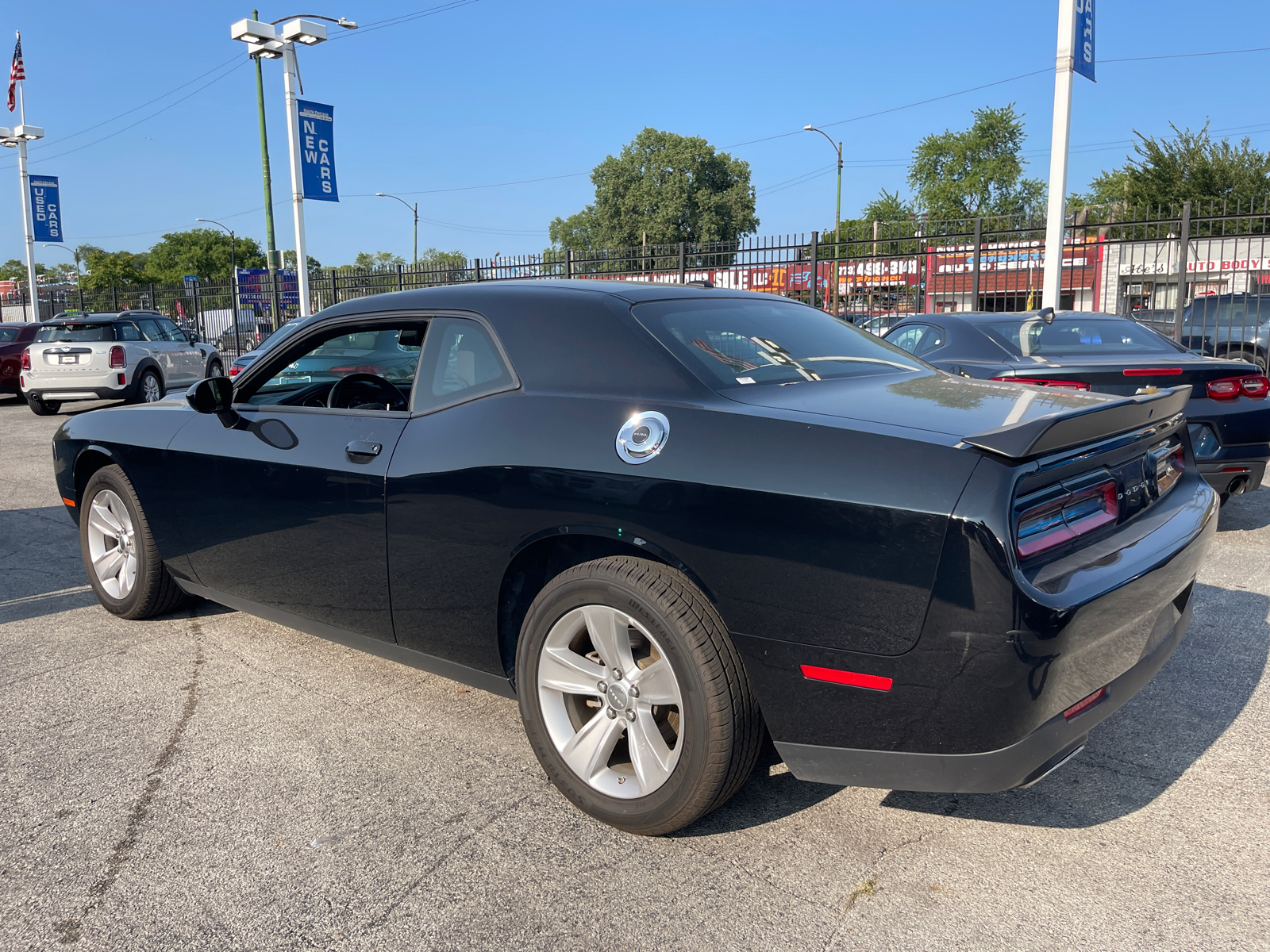 2023 Dodge Challenger SXT 4