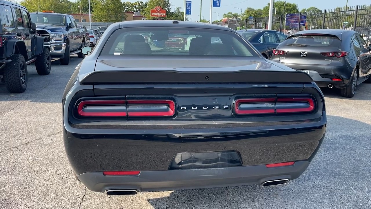 2023 Dodge Challenger SXT 25