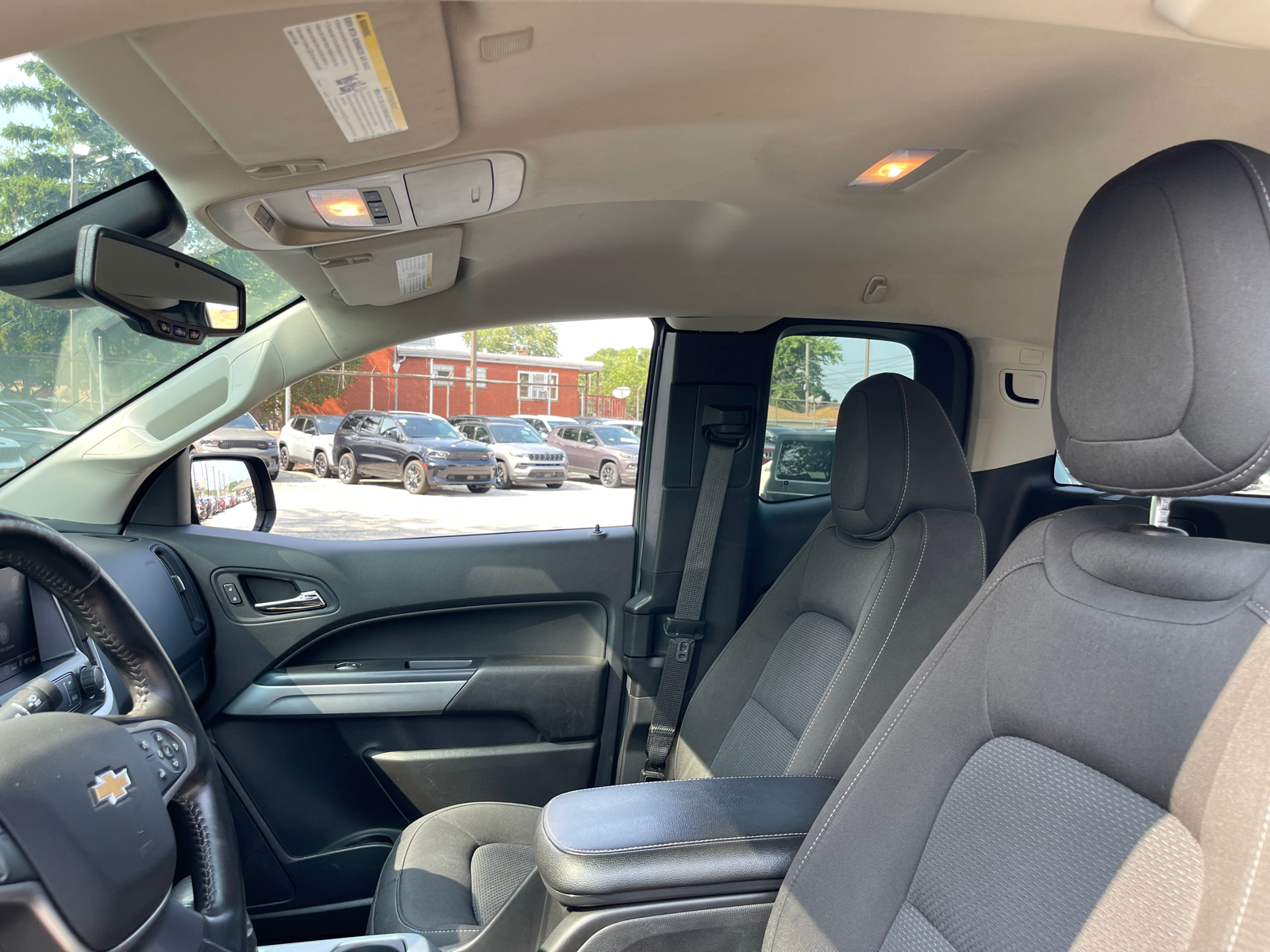 2021 Chevrolet Colorado LT 10