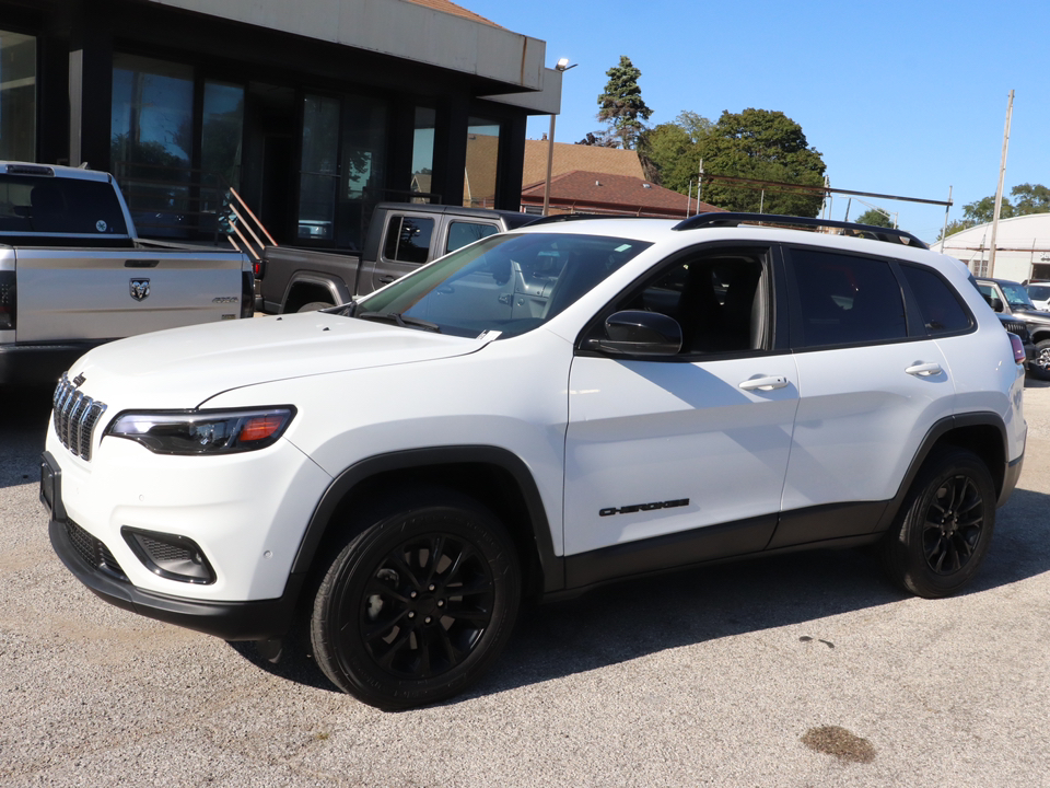 2023 Jeep Cherokee Altitude 25