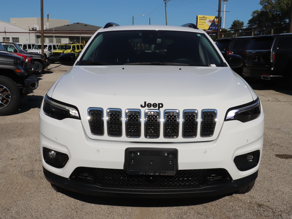 2023 Jeep Cherokee Altitude 31