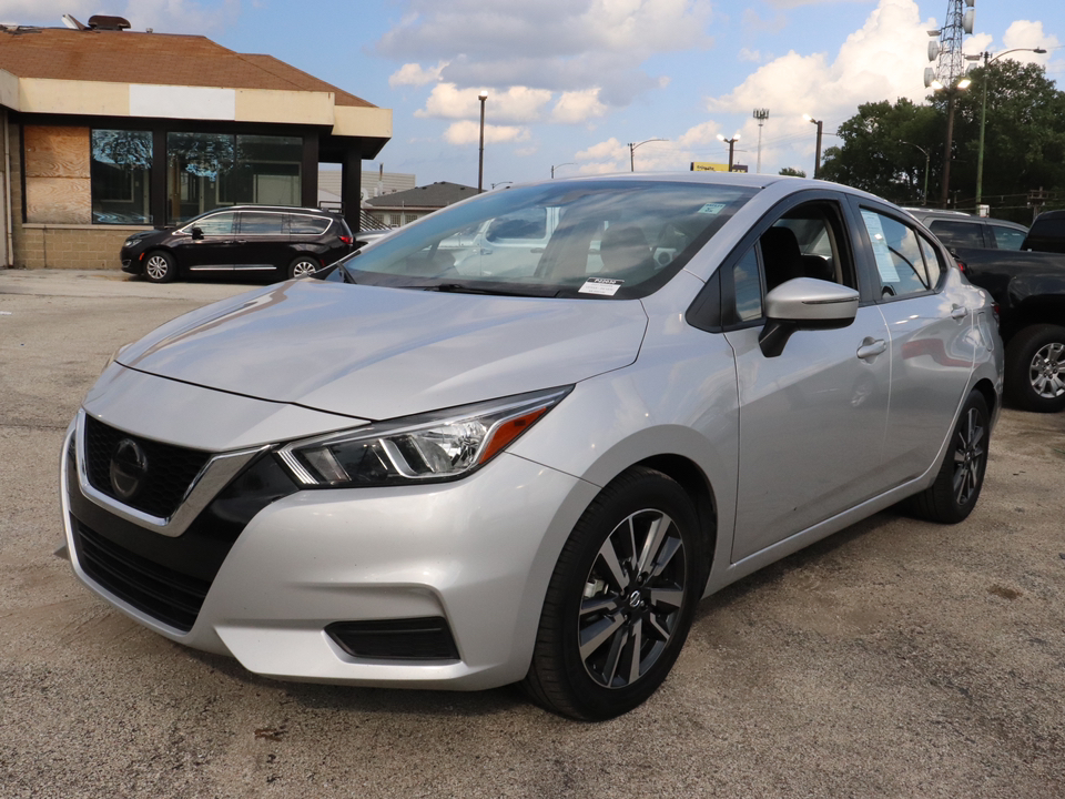 2021 Nissan Versa 1.6 SV 1