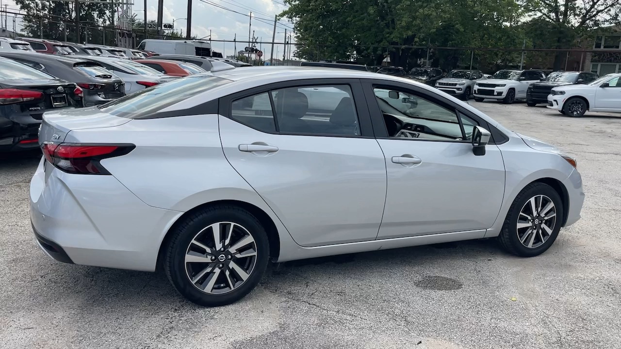 2021 Nissan Versa 1.6 SV 6