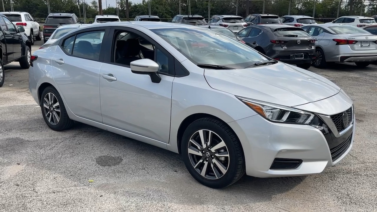 2021 Nissan Versa 1.6 SV 25