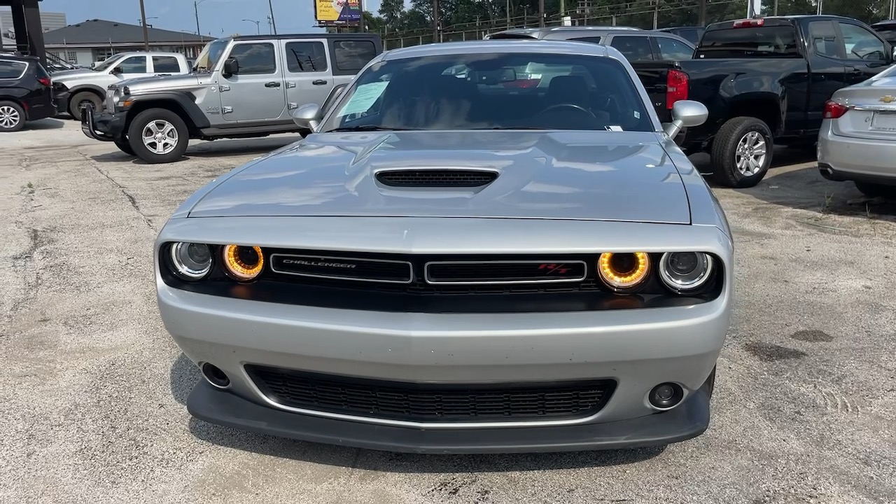 2022 Dodge Challenger R/T 29