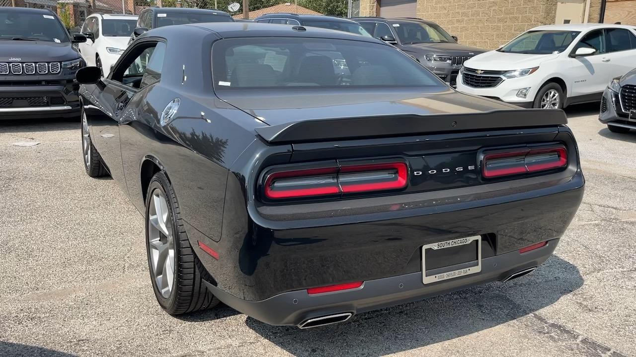 2023 Dodge Challenger GT 4