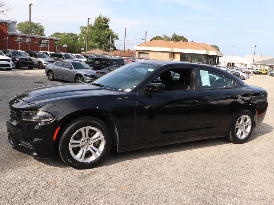 2022 Dodge Charger SXT 2