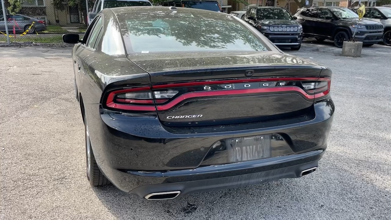 2022 Dodge Charger SXT 25