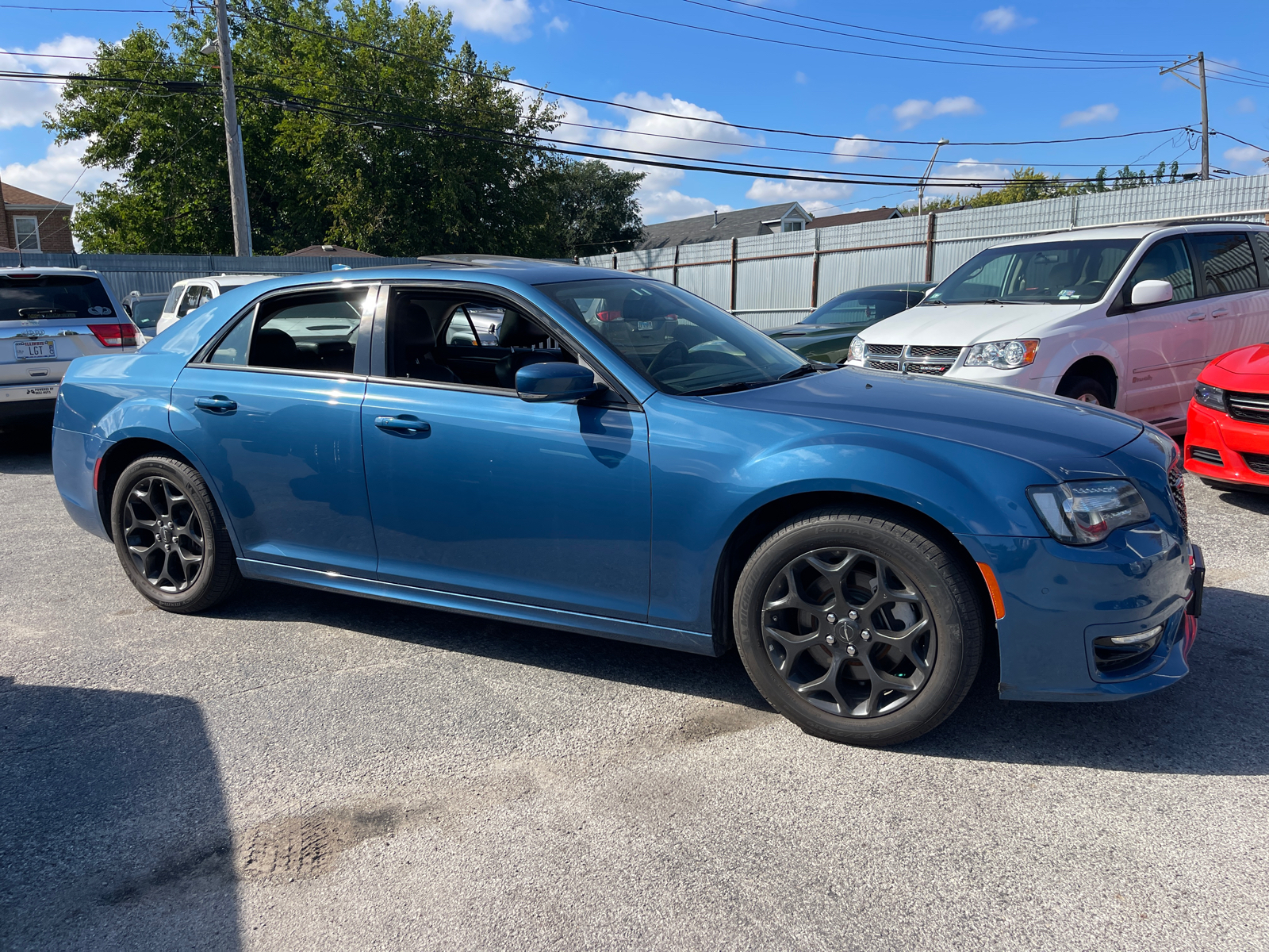 2022 Chrysler 300 Touring L 6