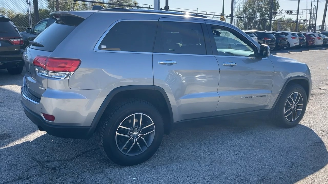 2017 Jeep Grand Cherokee Limited 9