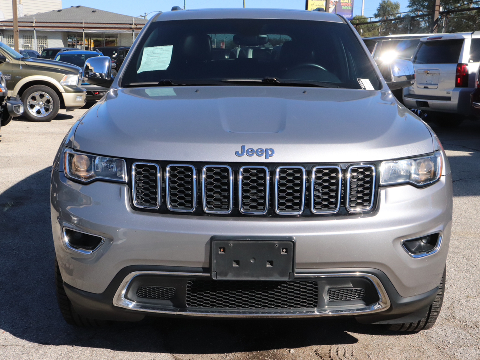 2017 Jeep Grand Cherokee Limited 11