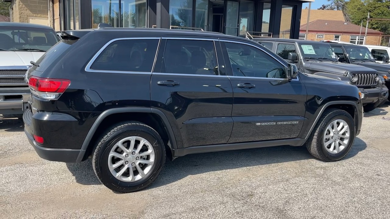 2022 Jeep Grand Cherokee WK Laredo E 25