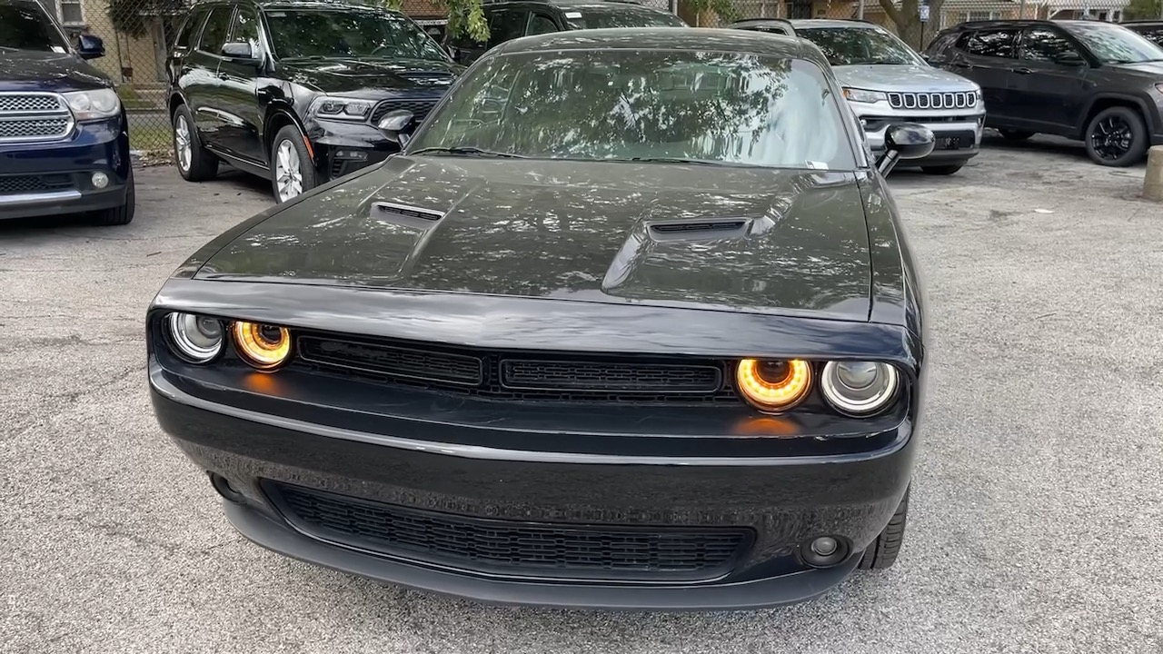 2022 Dodge Challenger SXT 8