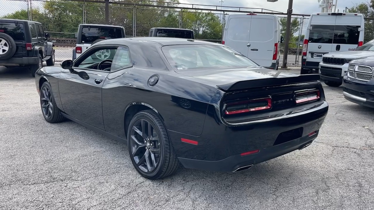 2022 Dodge Challenger SXT 24