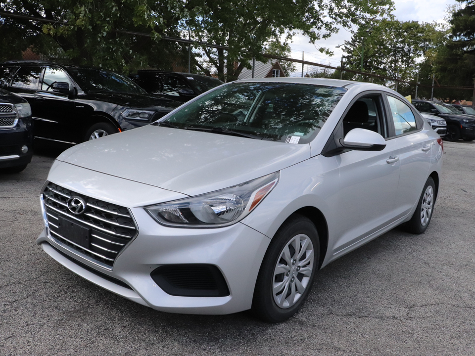 2021 Hyundai Accent SE 1