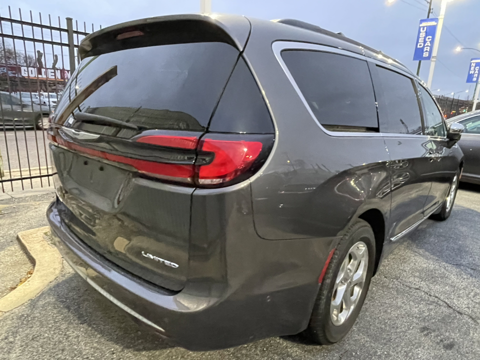 2022 Chrysler Pacifica Limited 5