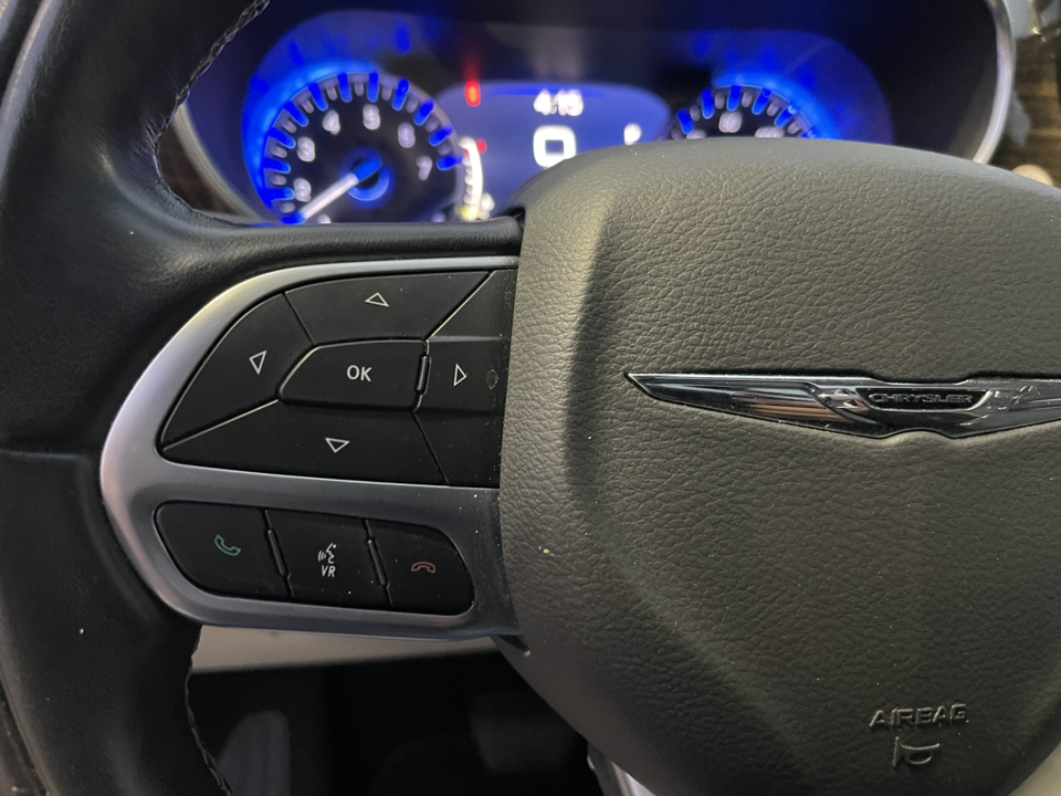 2022 Chrysler Pacifica Limited 12