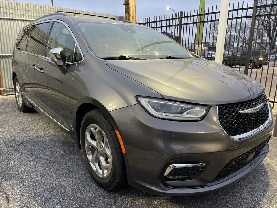 2022 Chrysler Pacifica Limited 29