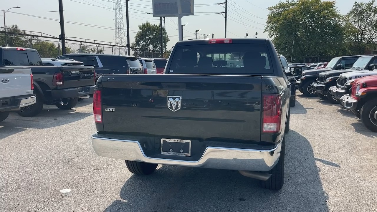 2022 Ram 1500 Classic SLT 23