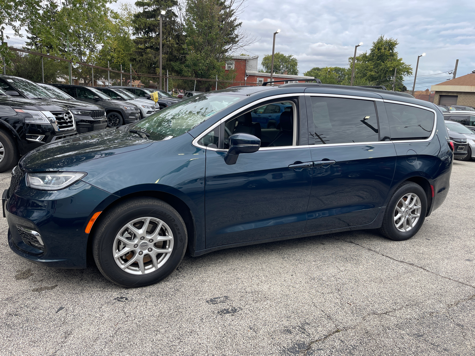 2022 Chrysler Pacifica Touring L 24