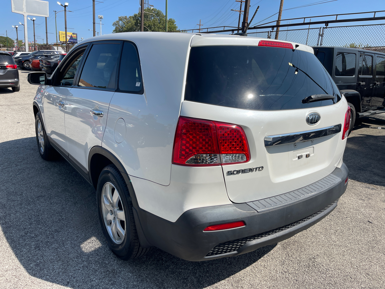 2012 Kia Sorento LX 24