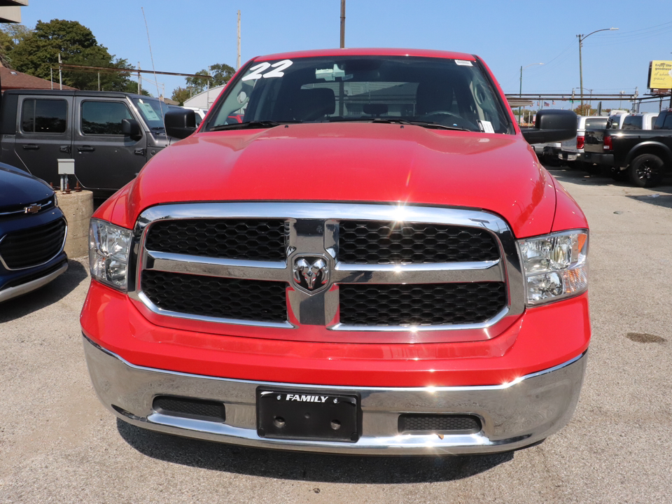 2022 Ram 1500 Classic SLT 8