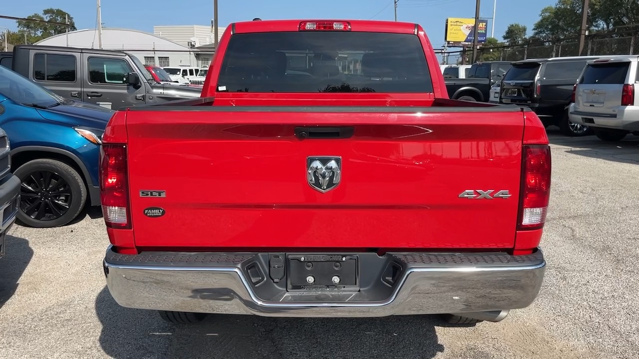 2022 Ram 1500 Classic SLT 25