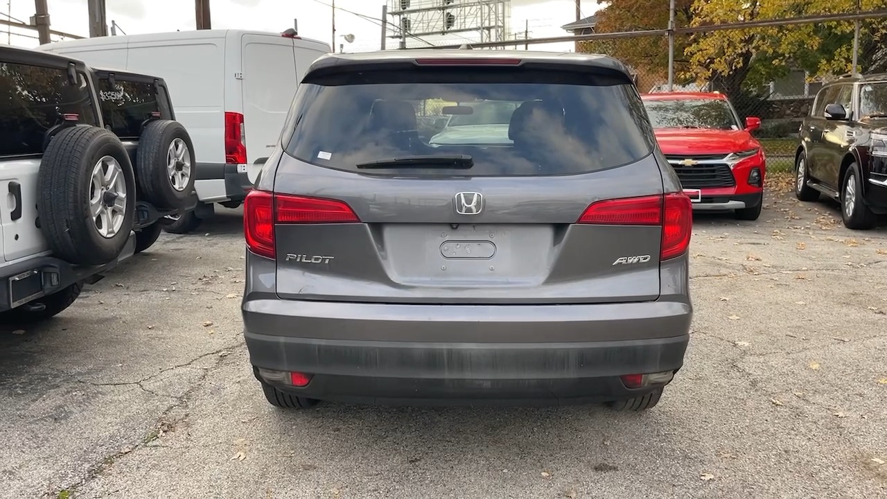 2017 Honda Pilot EX 5