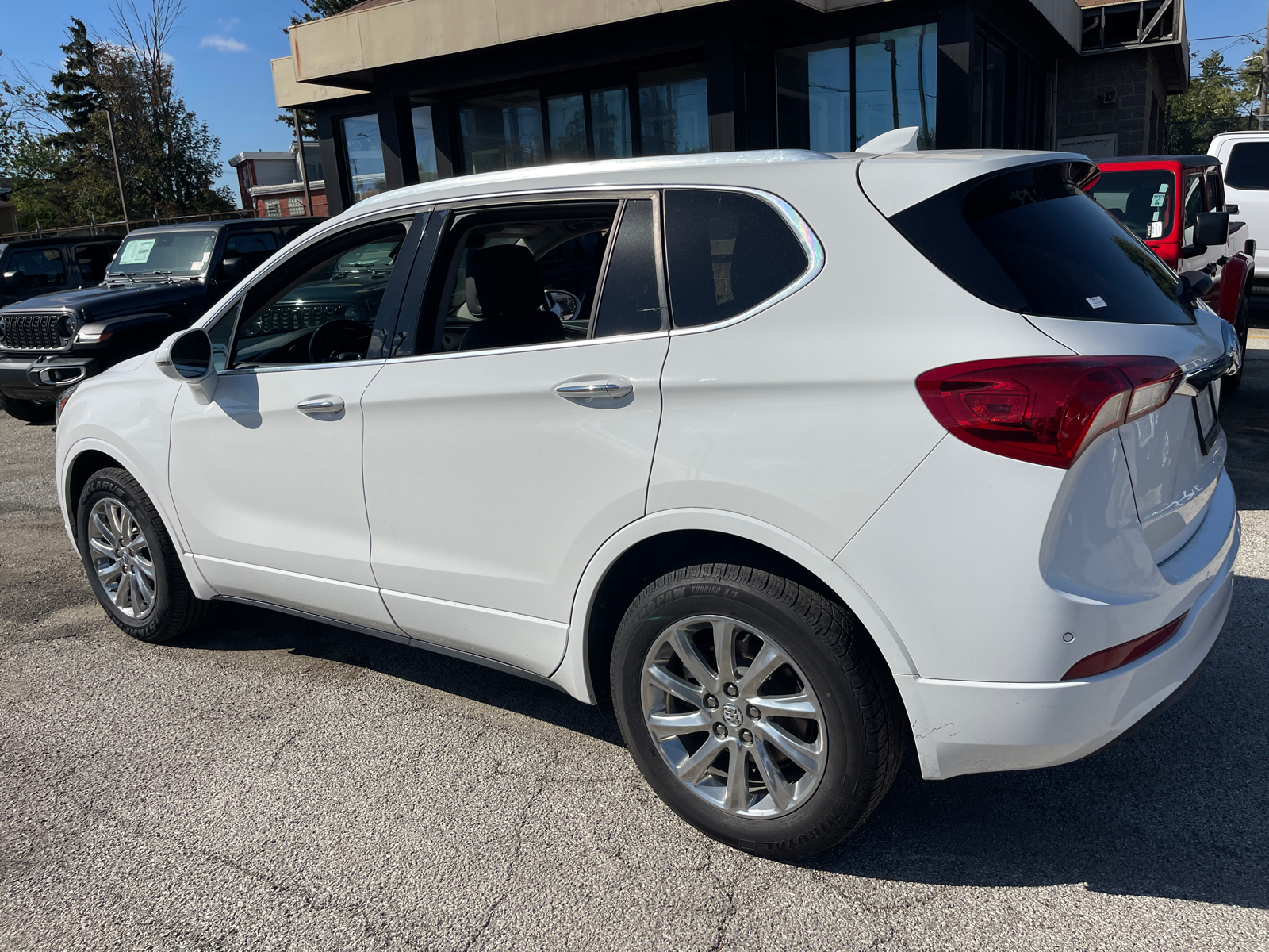 2020 Buick Envision Essence 3