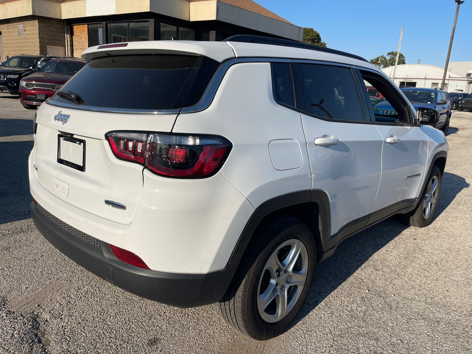 2023 Jeep Compass Latitude 6