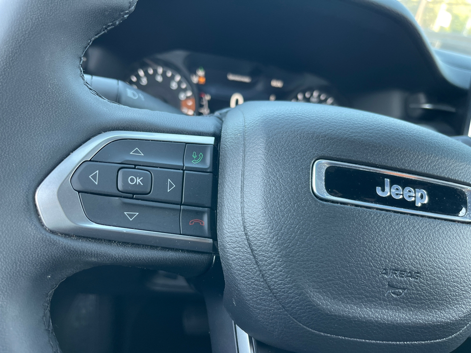 2023 Jeep Compass Latitude 15