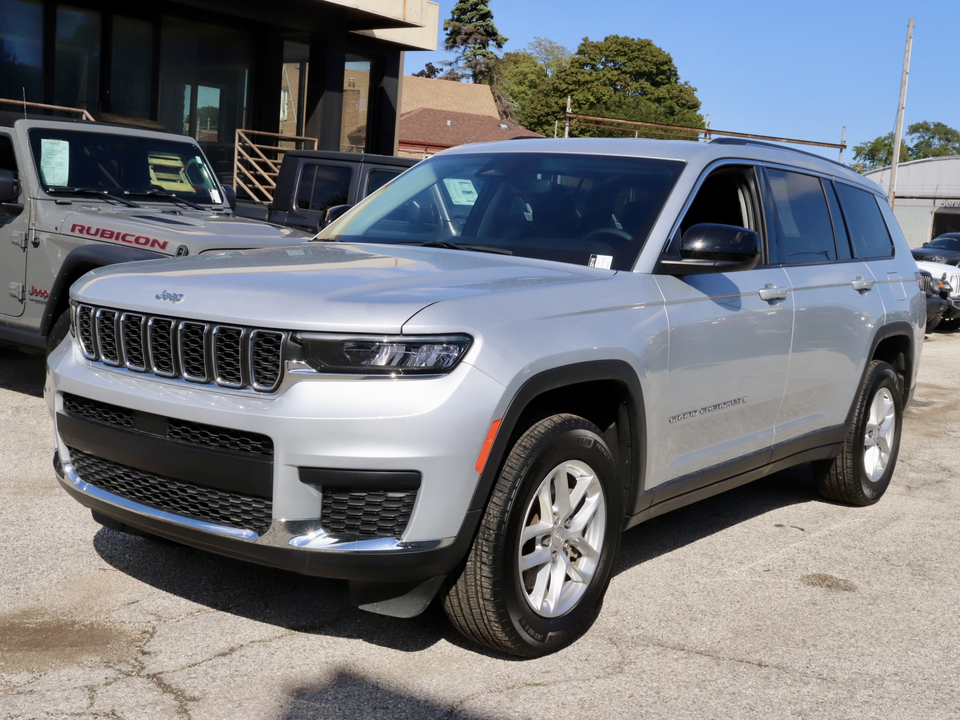 2023 Jeep Grand Cherokee L Laredo 1