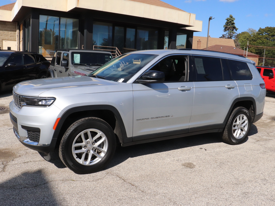 2023 Jeep Grand Cherokee L Laredo 25