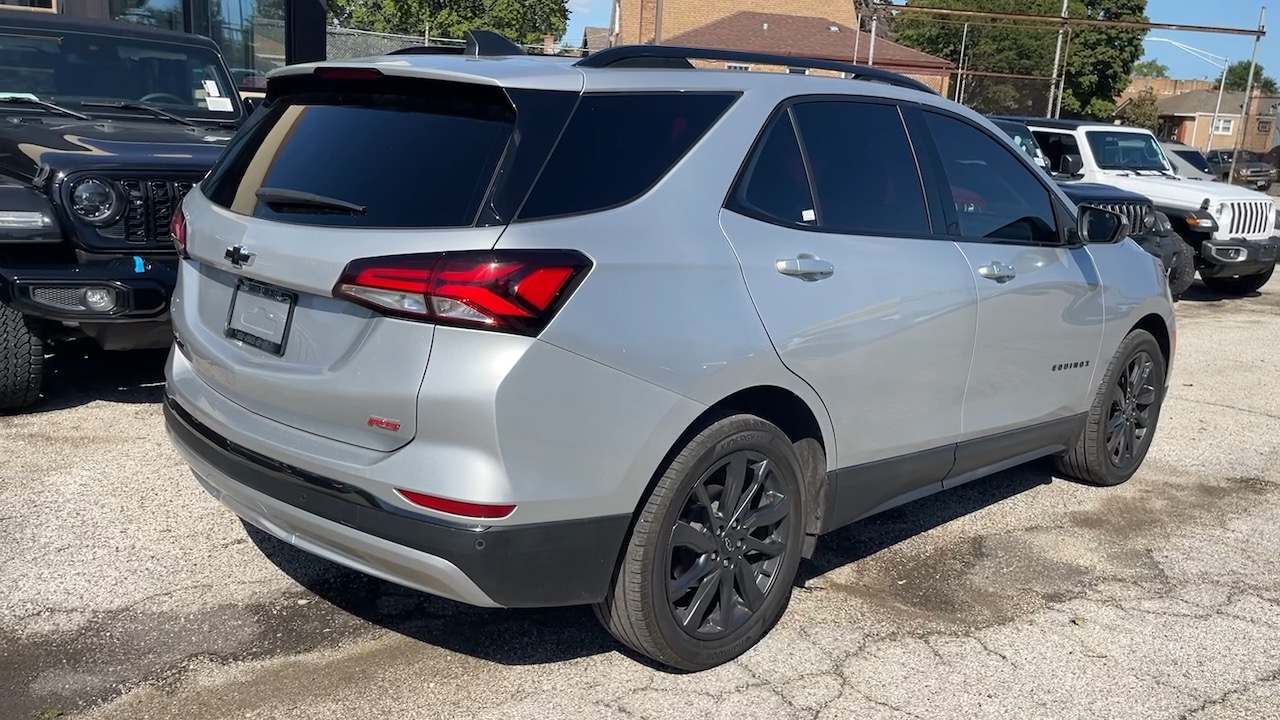 2022 Chevrolet Equinox RS 28