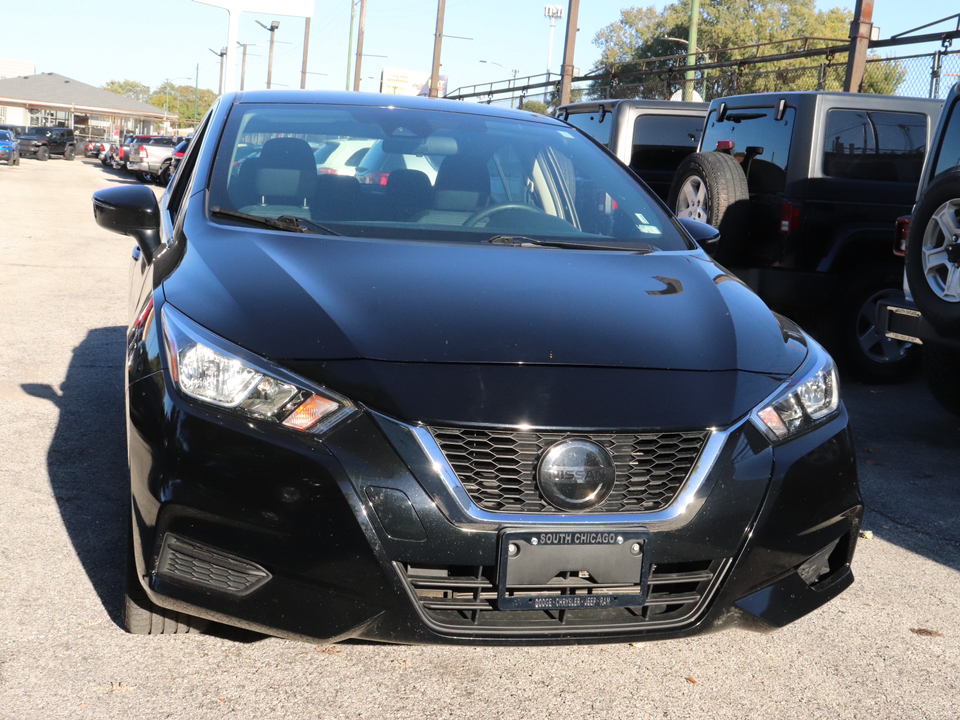 2021 Nissan Versa 1.6 SV 8