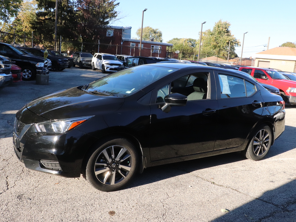 2021 Nissan Versa 1.6 SV 23