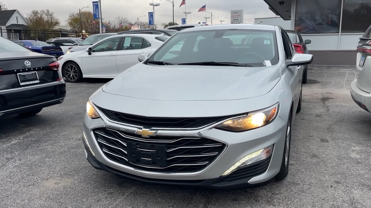 2022 Chevrolet Malibu LT 8